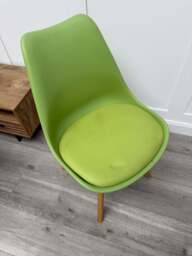 Jamie Tulip Chair - Green - thumbnail 2