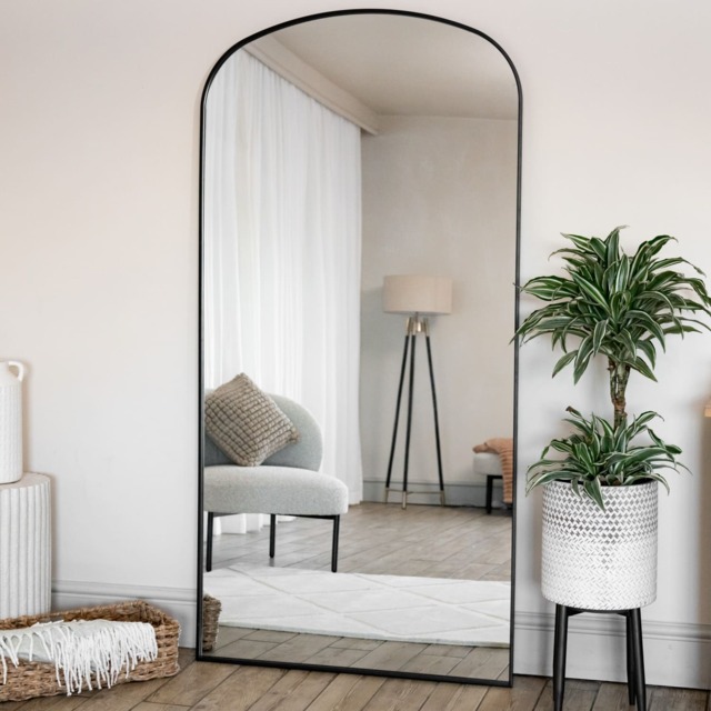 Yoko - Full Length Black Metal Gentle Arch Mirror - 180cm x 90cm - image 1