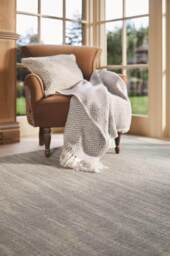 Country Sea Mist Solid Wool Rug - thumbnail 2