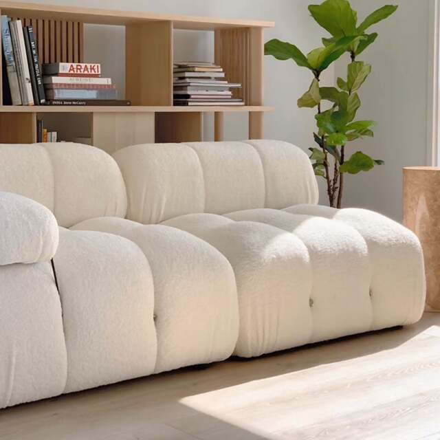Minita Sofa - image 1