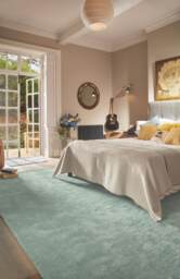 Hush Solid Aqua Luxury Rug - thumbnail 2