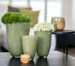 FLOWERVASE - WHITE by DutZ - thumbnail 5