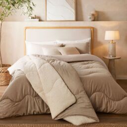 Night Lark Soft Weave 9 Tog Cosy Throw with Sherpa Reverse