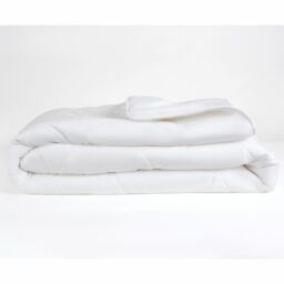 Larke Nature's Blend 4.5 Tog Summer Weight Duvet