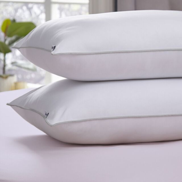 Silentnight Guest Room Refresh 6 Pillow Pack