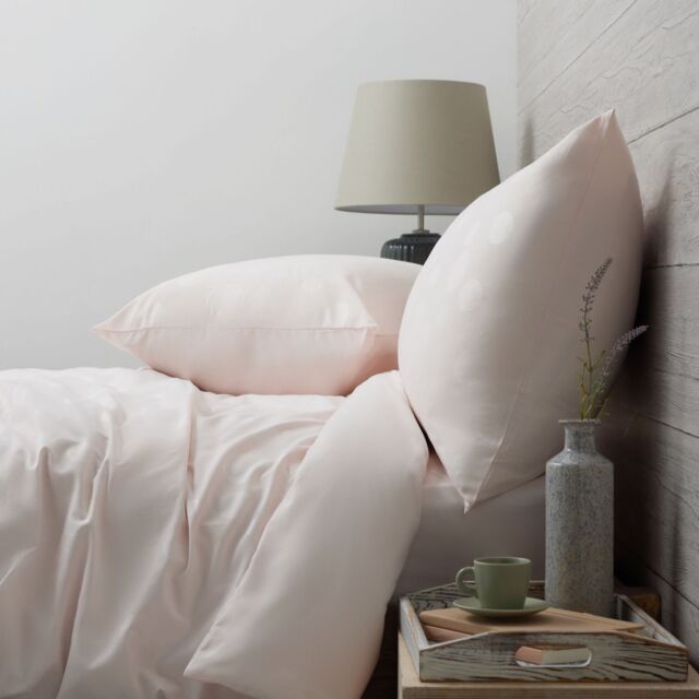 Supersoft by Cozee Home Embossed Large Spot 4 Piece Duvet Set