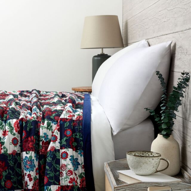 Sara by Sara Davies Quilted Floral Bedspread with Velvet Border