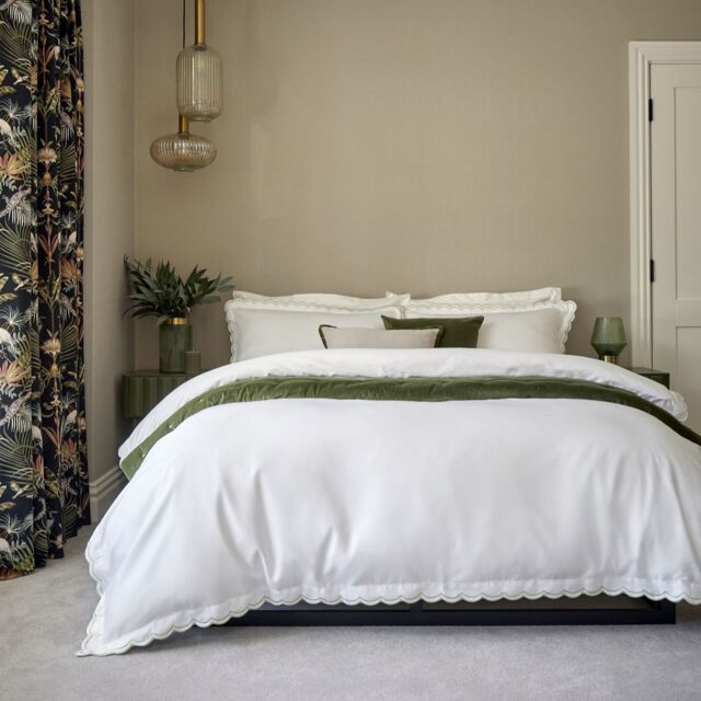 Christy 100% Cotton Sateen Duvet Set with Scallop Edge