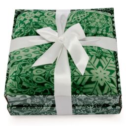 Cozee Home Velvetsoft Christmas Throw in Giftbox