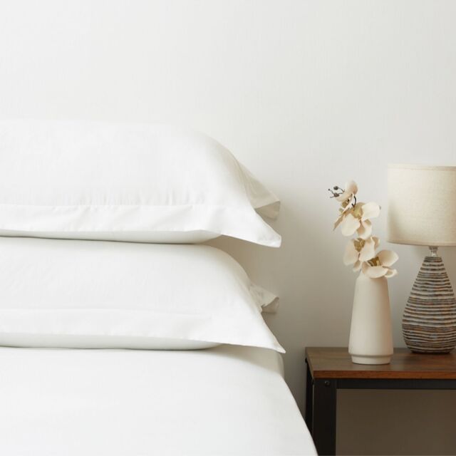 Cozee Home Supersoft Set of 2 Oxford Pillowcases