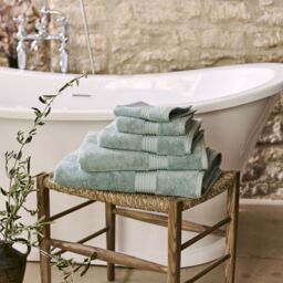 Christy Supreme Hygro 4 Piece Towel Bundle