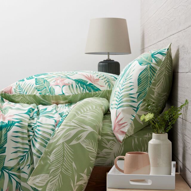 Supersoft by Cozee Home Palm Print Reversible 4 Piece Duvet Set