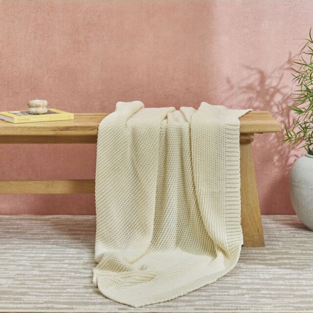 abode Plain Knit Throw