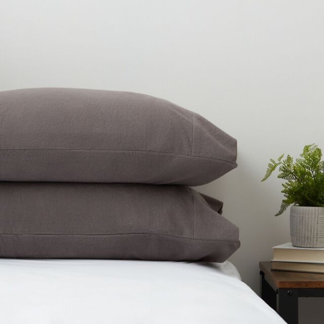 Outlet Cozee Home Set of 2 Housewife Pillow Cases