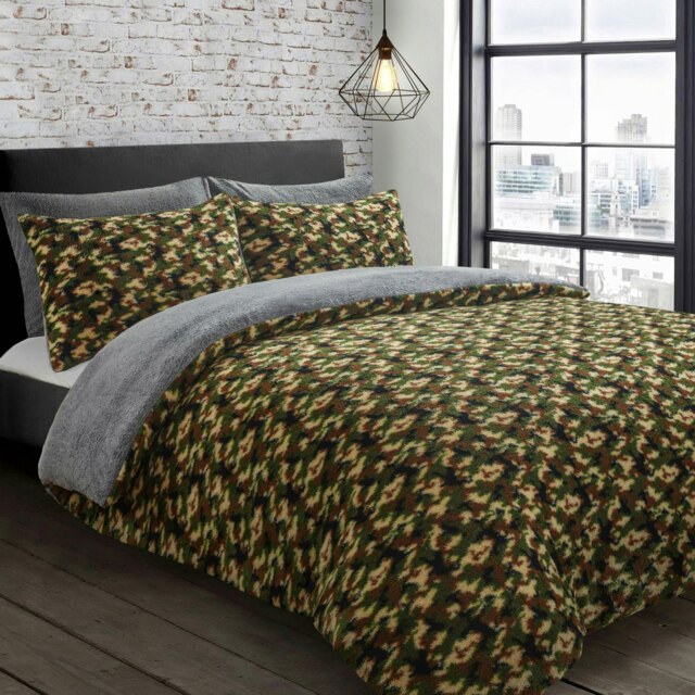 Rackhams Camouflage Teddy Fluffy and Warm Fleece Duvet Cover Set - Camouflage - Double