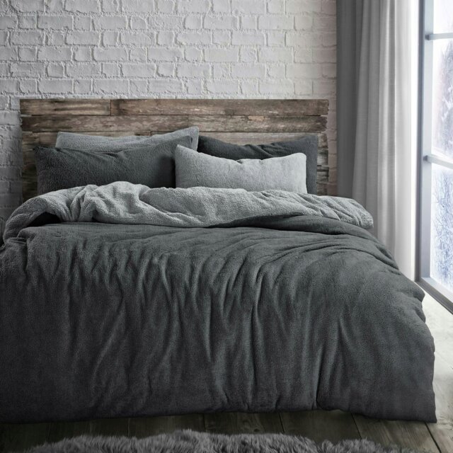 Rackhams Teddy Two Tone Fluffy and Warm Fleece Duvet Cover Set - Charcoal - King - image 1