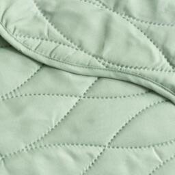 Rackhams Scallop Waves Quilted Bedspread Green - 240 x 260 cm - Green - thumbnail 2