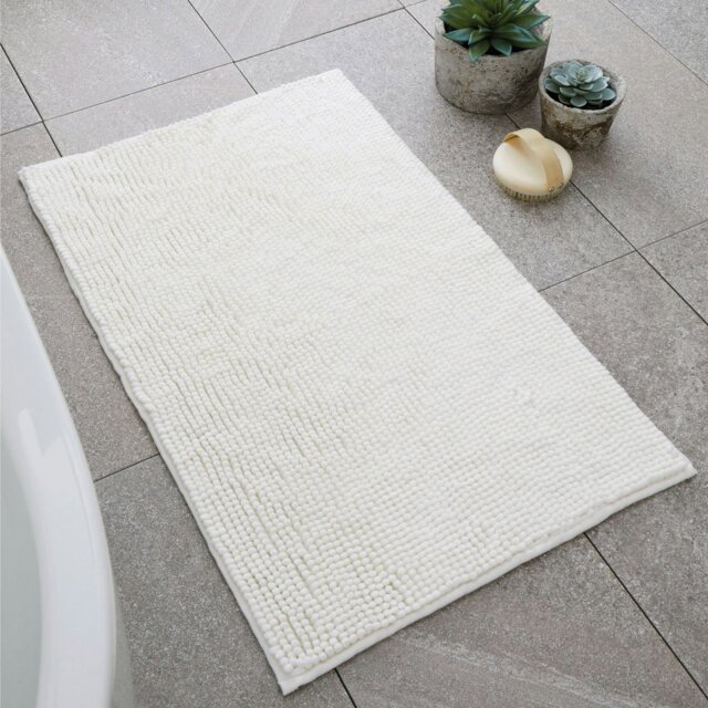 Rackhams Bobble Bath Mat - Cream - Bath Mat 50 x 80 cm - image 1