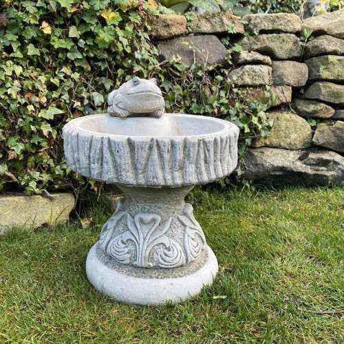 Rackhams Rustic Garden Birdbath with Frog atop - image 1