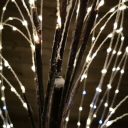Rackhams 180cm Brown Flocked Willow Tree 600 LED Warm White Garden Christmas Decoration - thumbnail 5