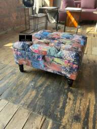 Rackhams Premium Handmade Damask Multicolour Storage Ottoman Bench – UK Storage Seat & Coffee Table - 40 x 30 Inches (102 x 76cm) - thumbnail 3