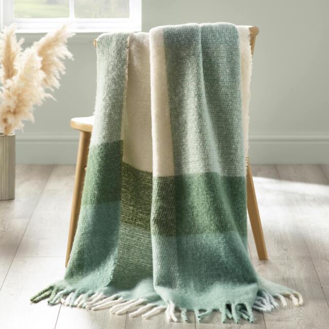 Rackhams Faux Mohair Check Blanket Throw Green - 130 x 170 cm - Green - image 1