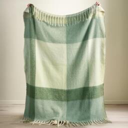 Rackhams Faux Mohair Check Blanket Throw Green - 130 x 170 cm - Green - thumbnail 2
