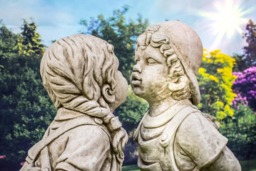 Rackhams Large Boy and Girl 'Young Love' Garden Ornament - thumbnail 3