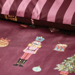 Rackhams Nutcracker Stripe Reversible Duvet Cover Set Plum - Single - Plum - thumbnail 4