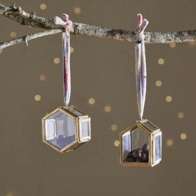 Rackhams Set of Two Malvern Tiny Brass Glass Box Decorations - Brass/Glass - H6 x W3.5 x D6.5cm, 0.16kg