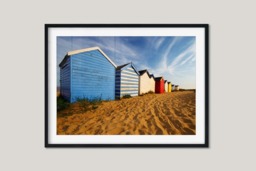 Rackhams Beach Huts - Framed Print 16 x 12 inch - thumbnail 3