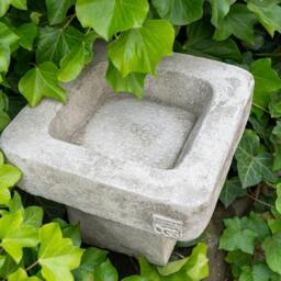 Rackhams Stone Cast Plain Low Square Birdbath 25 cm Tall - thumbnail 3