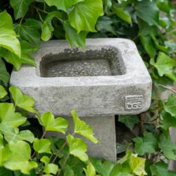 Rackhams Stone Cast Plain Low Square Birdbath 25 cm Tall - thumbnail 5