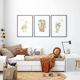 Rackhams Giraffe Nursery - Set of 3 wall art prints - 20 x 30 in / 50 x 76 cm - Polyester Canvas 260 gsm - Canvas wrapped - thumbnail 2