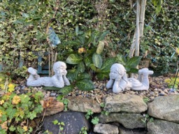 Rackhams Cheerful Laying Boy and Girl Outdoor Ornament - thumbnail 4