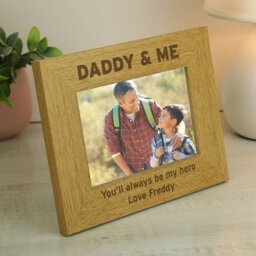 Rackhams Personalised Oak Finish 6x4 Daddy & Me Photo Frame - thumbnail 2