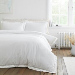 Rackhams Oxford Lace Trim 200 Thread Count Cotton Duvet Cover Set White - Single - White - thumbnail 1