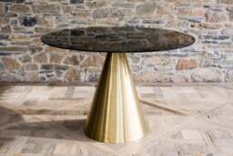 Rackhams Oscar Round Dining Tables - Large - Clear Glass - Brass Brushed - thumbnail 5
