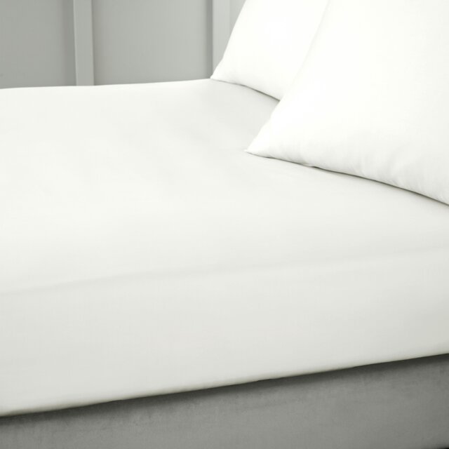 Rackhams 400 Thread Count Cotton Sateen Fitted Sheet - Ivory - Single - image 1
