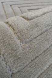 Rackhams Maze Rug – Geometric 3D Textured Design - 160X230 cm - thumbnail 2