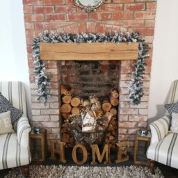 Rackhams 9ft (2.7m) Premier Christmas Snow Flocked Woodcote Fir Garland - thumbnail 3
