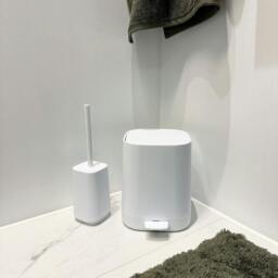 Rackhams White Plastic Freestanding Square Toilet Brush and Holder - thumbnail 2