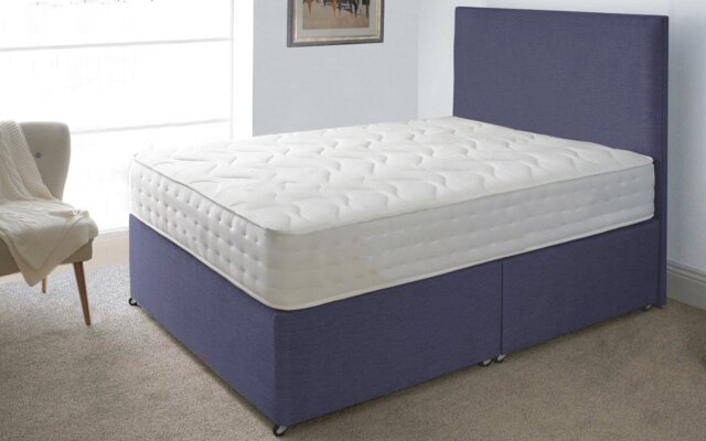 Rackhams Sleep-Fusion Hybrid Mattress - 20cm Deep, Plush Feel, Cooltouch+ Breathable - White - 1 - 3ft Single Mattress (90cm x 190cm) - image 1