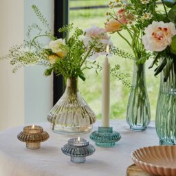 Rackhams Airlie Ribbed Snowdrop Stem Vase - Grey - thumbnail 5