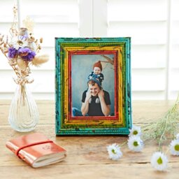 "Rackhams Recycled Newspaper Photo Frame - 10"" x 8"" - Navy/Green/Yellow/Pink/Blue" - thumbnail 3
