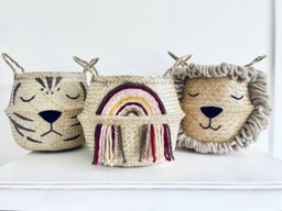 Rackhams Maroon tassel rainbow basket - Large - thumbnail 3
