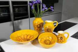 Rackhams Sunflower - Large Vase - Small - thumbnail 5