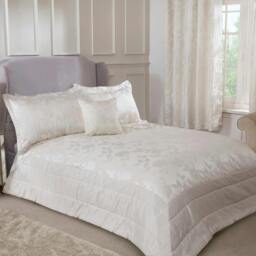Rackhams Butterfly Meadow Bedspread Cream - thumbnail 3