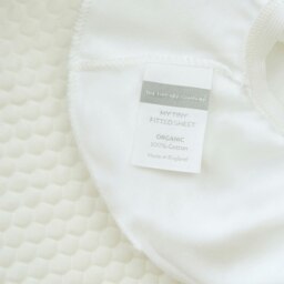 Rackhams Premium Organic 100% Cotton Fitted Sheet to fit Maxi-Cosi Iora – 80 x 50 cm - 80 x 50cm - Fitted Sheet - thumbnail 5