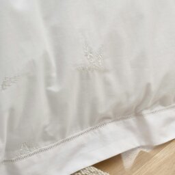 Rackhams Lottie Floral Embroidery 180 Thread Count Cotton Duvet Cover Set - Double - thumbnail 4